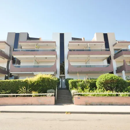 Antares-1 By Interhome Кавалер-сюр-Мер