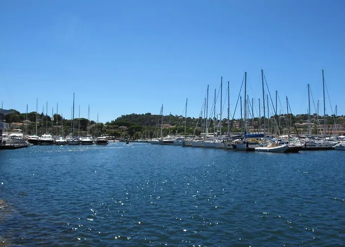 Antares-1 By Interhome